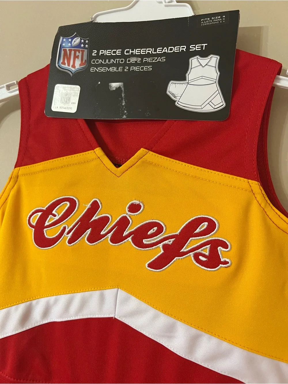 Kansas City Chiefs size 4 KC 2 Piece Cheerleaders Set